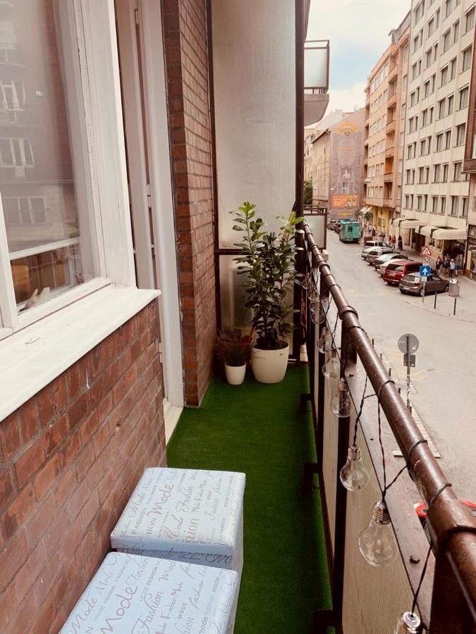 Sundeluxe & Balcony Apartment Budapest Exterior photo