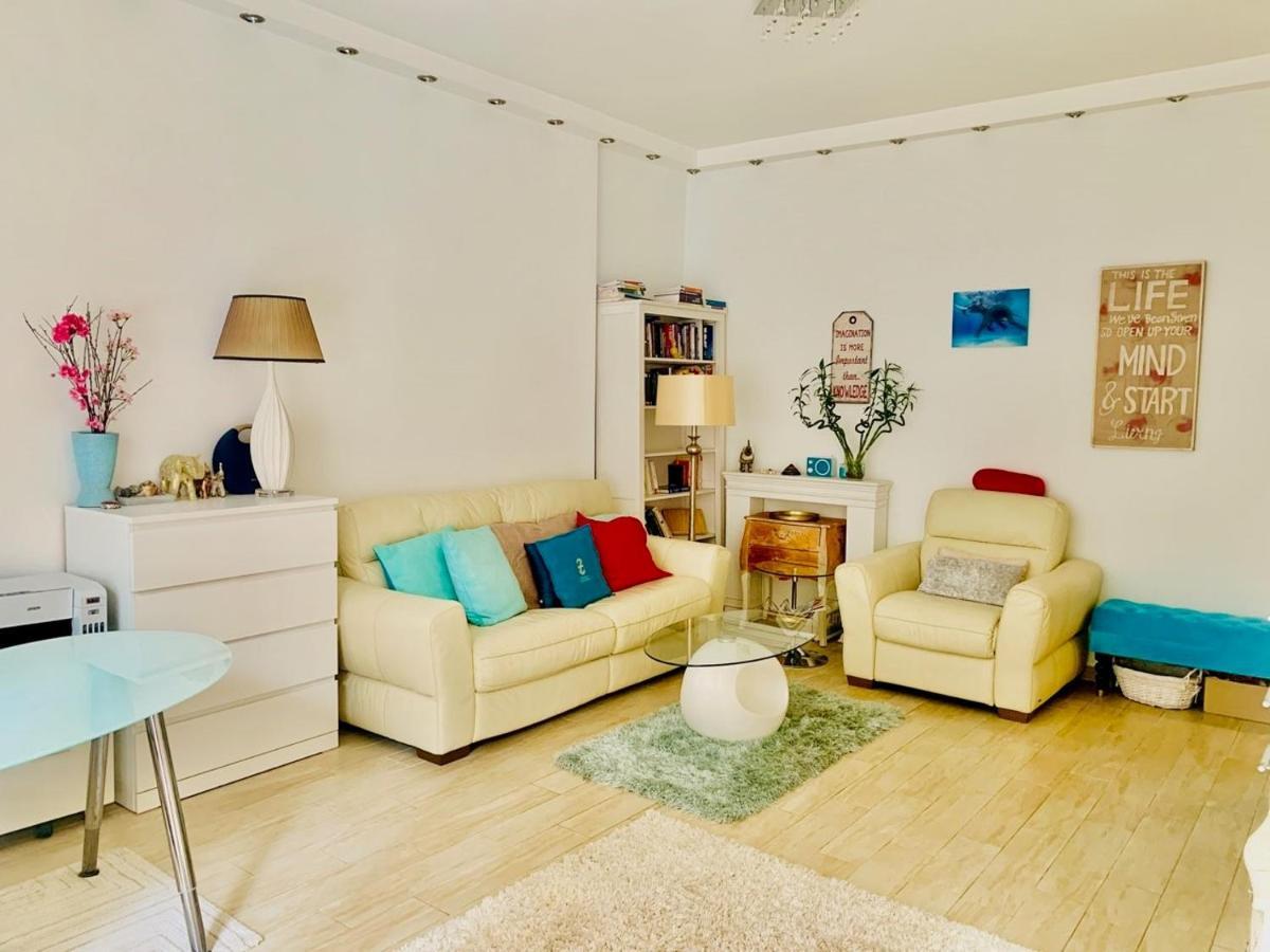 Sundeluxe & Balcony Apartment Budapest Exterior photo